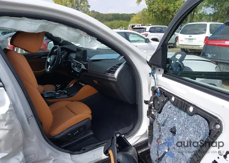 2024 BMW X4 xDrive30I z USA, uszkodzony, nr VIN 5UX33DT00R9U19867